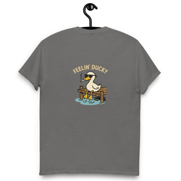 Klassisches Unisex T-Shirt – Bild 12